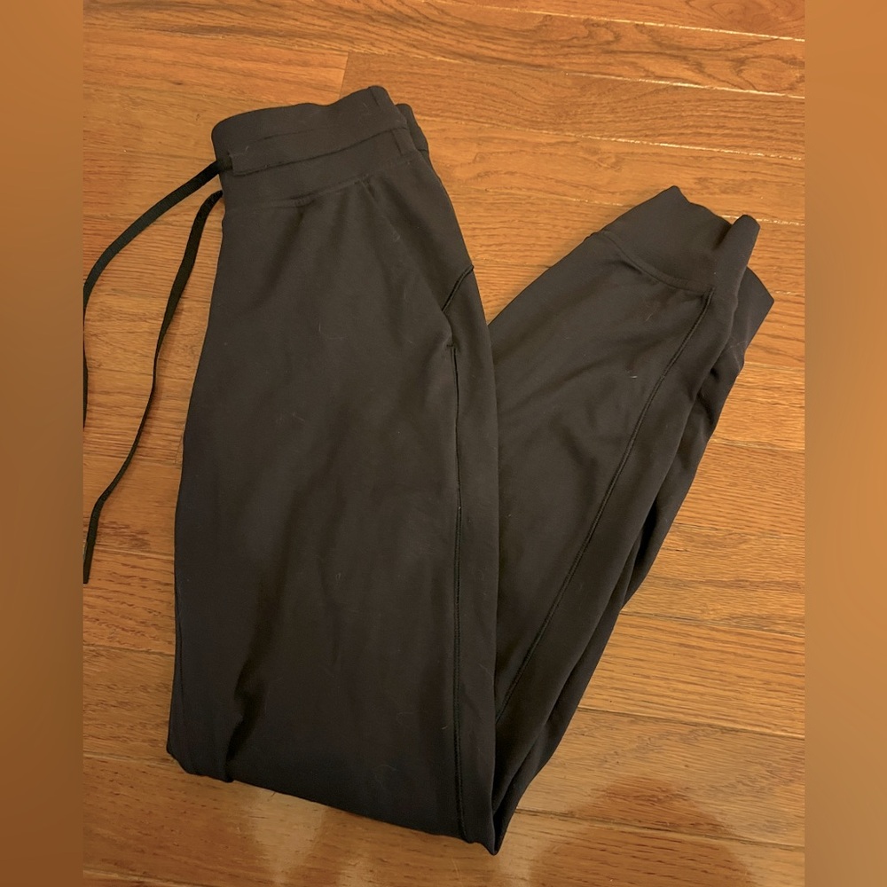 Lululemon Ready to Rulu joggers